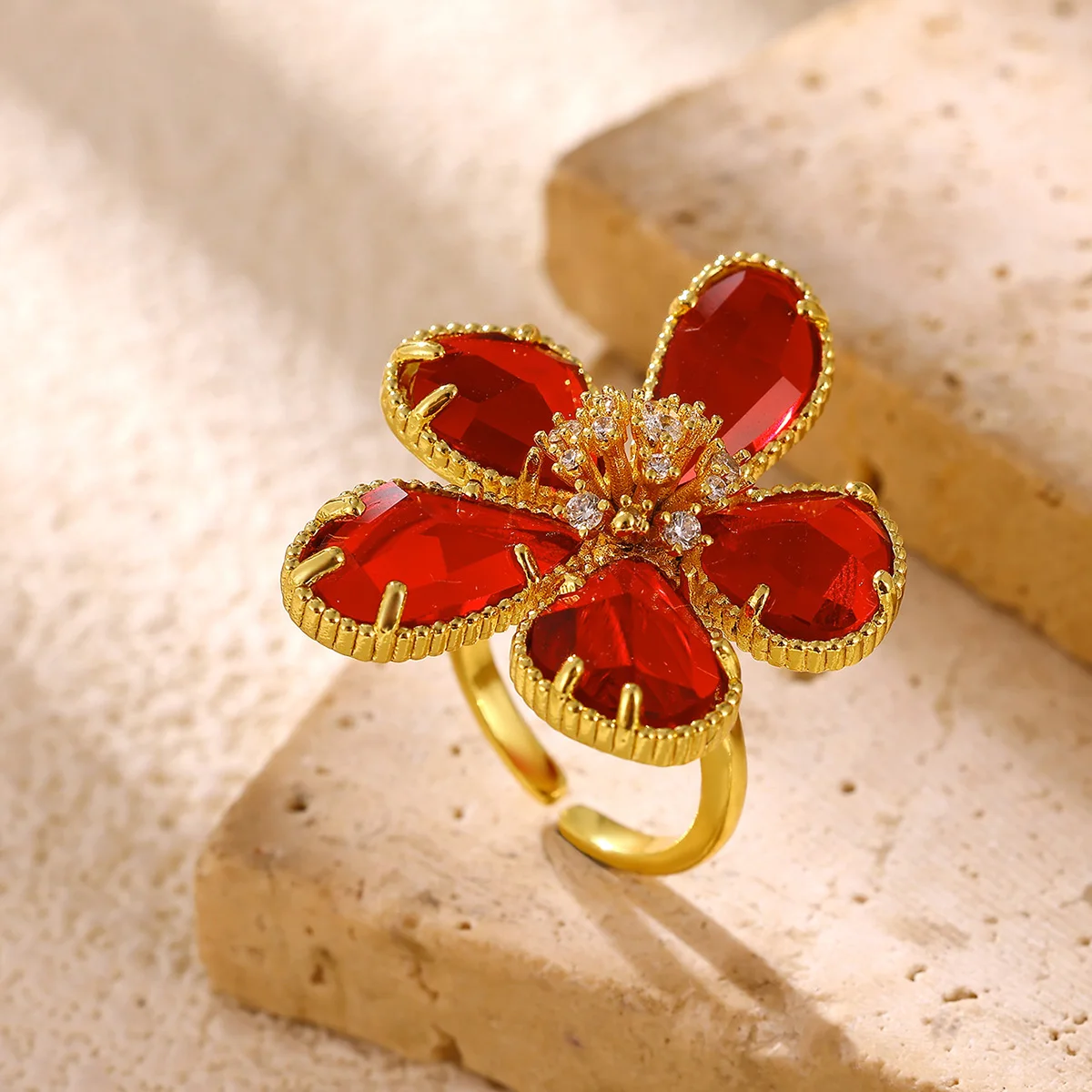 Luxuriöse Bunte Kristall Große Blumen-Ringe für Frauen Goldfarben Floraler Zirkon Verstellbarer Ring Hochzeit Boho Schmuck Geschenk