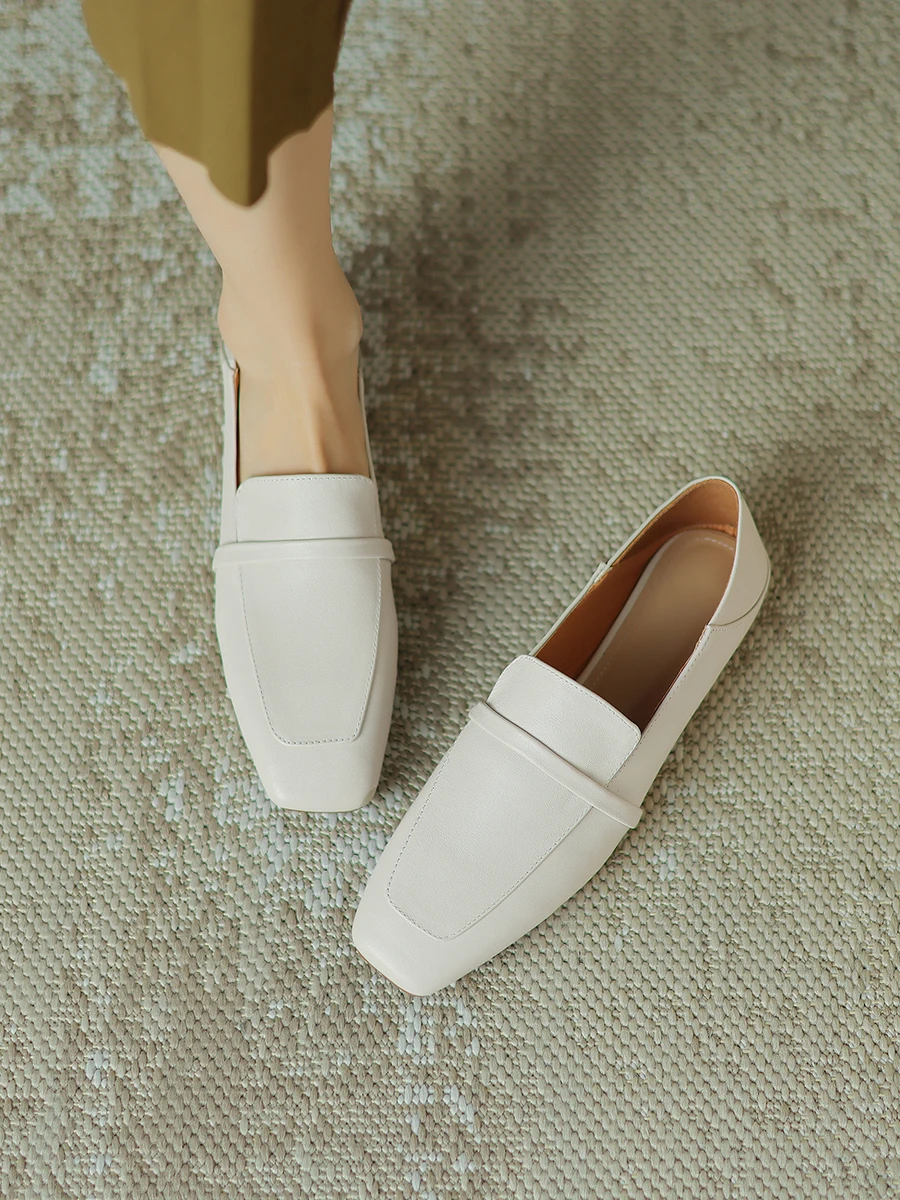 100% Genuine Leather Women Loafers New Spring Autumn Shoes Elegant Apricot Black Beige Women Square Toe Plus Size Footwear 629-1