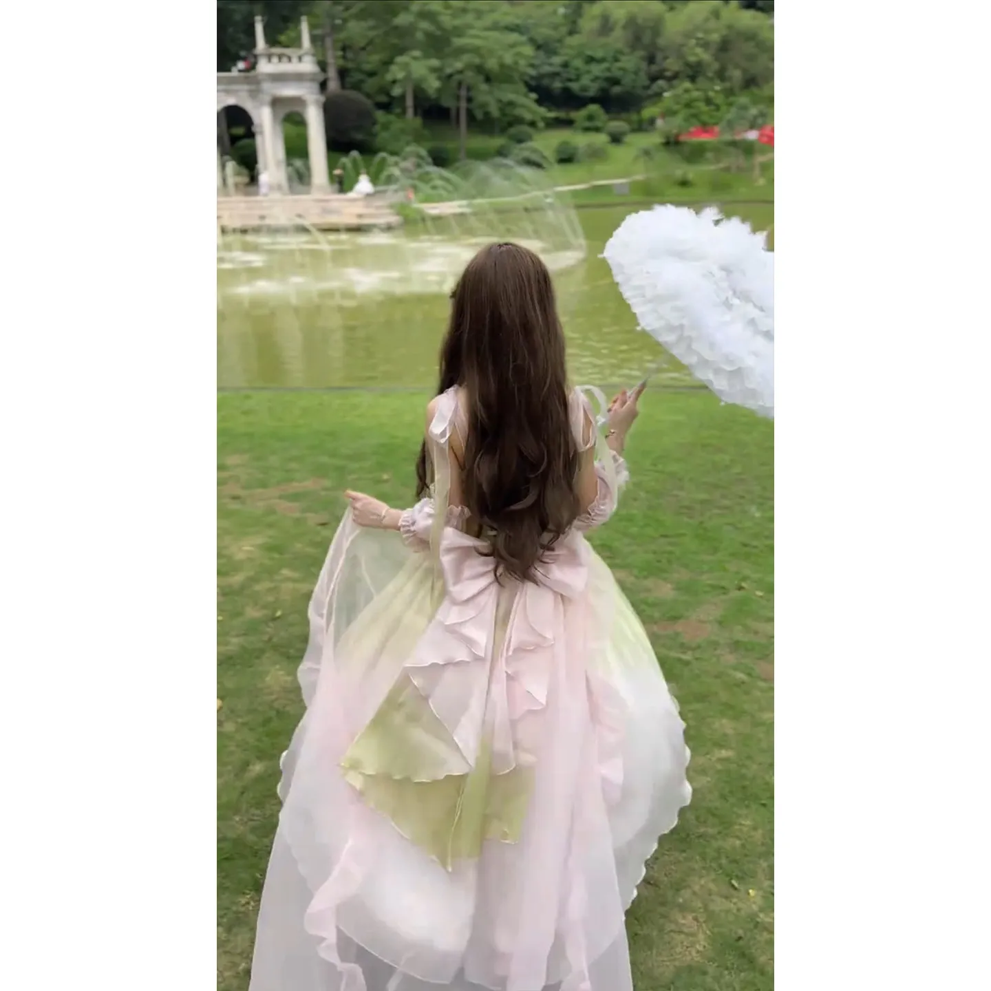 [Moonlight Ballet] Pink Green Gradient Lolita Short Front and Long Back Dress Birthday Trailing Pettiskirt for Women