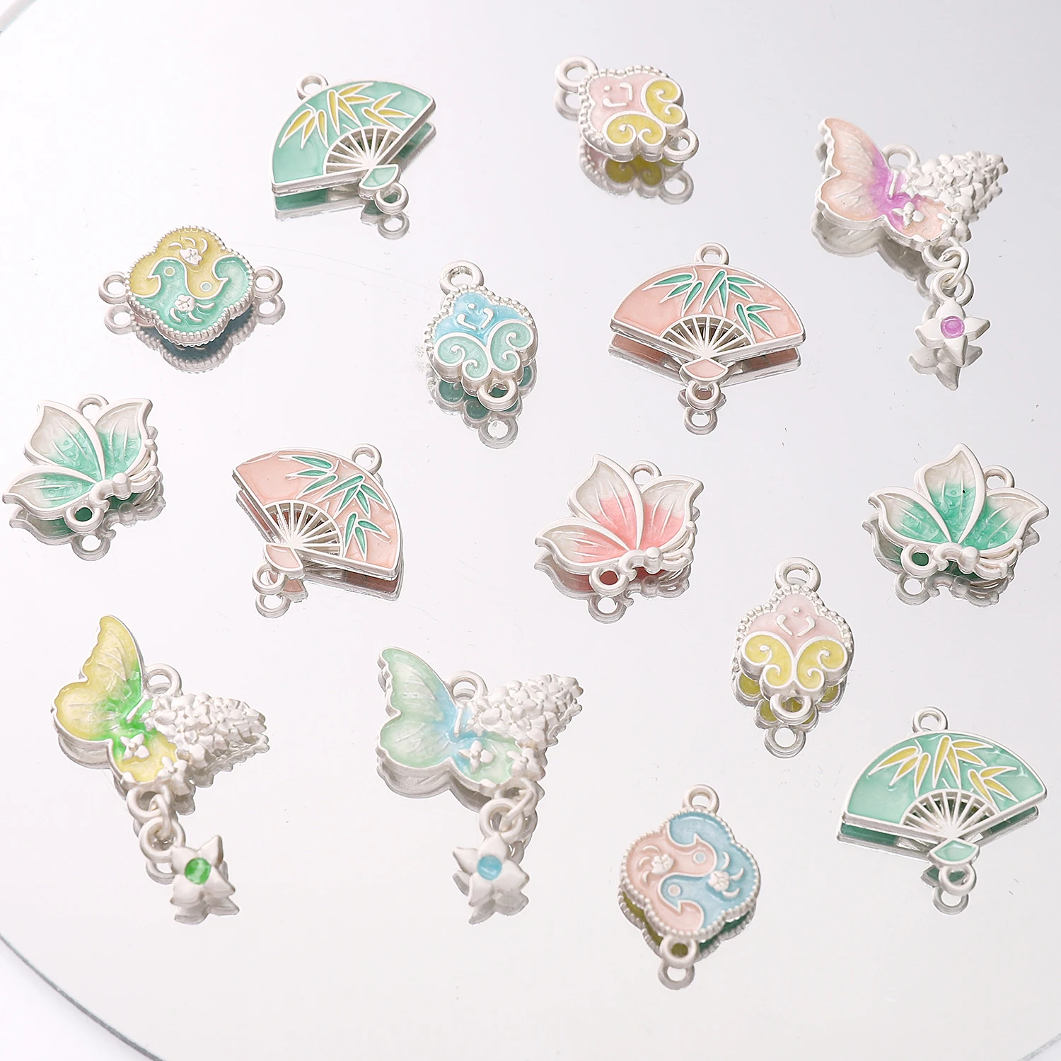 

Alloy Charms Sliver Butterfly Pendants Connectors Chinese style Charms Bracelet Necklace Making DIY Luxury Jewelry Accessories