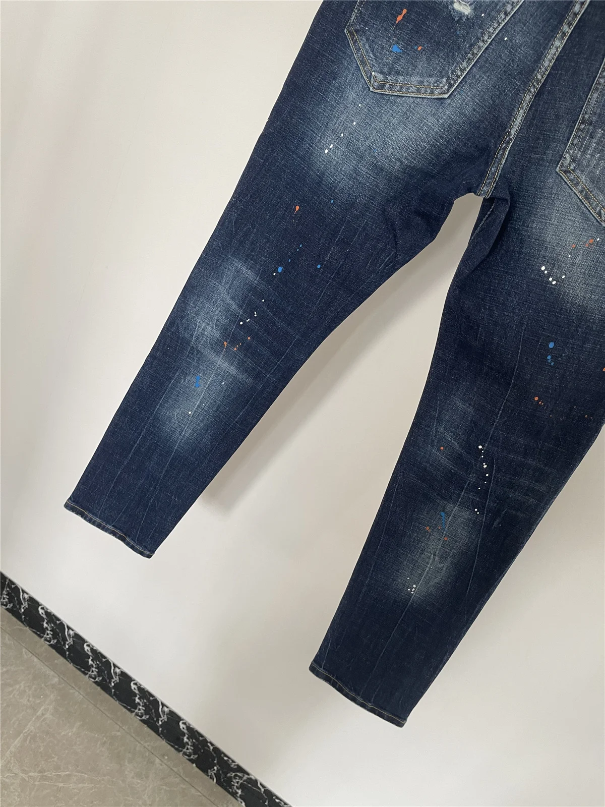 2024 outono e inverno jeans masculinos moda magro corte tridimensional costura micro elástico ponto botão