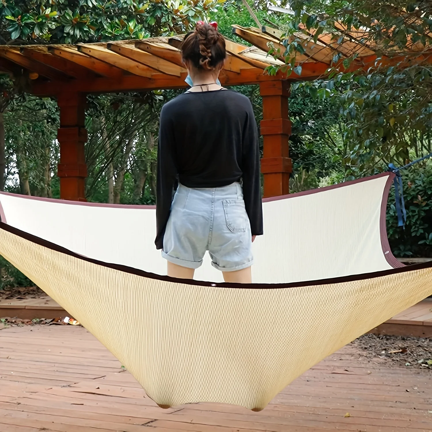 

【Garden Shade Net】This Shade Net, Featuring a Dense Weaving Design and Reinforced with Double-Thread Stitching, Is Equipped with