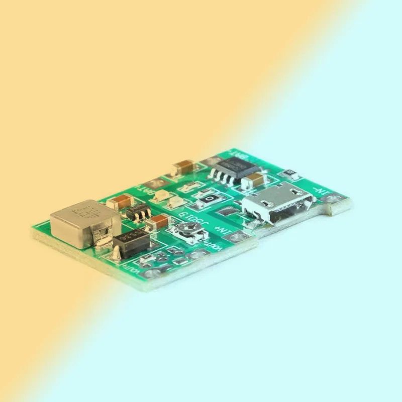 

AD9268BCPZ-125 3.7V/5V to 9V 18650 lithium battery charging, boosting, and discharging integrated adjustable module (2A)