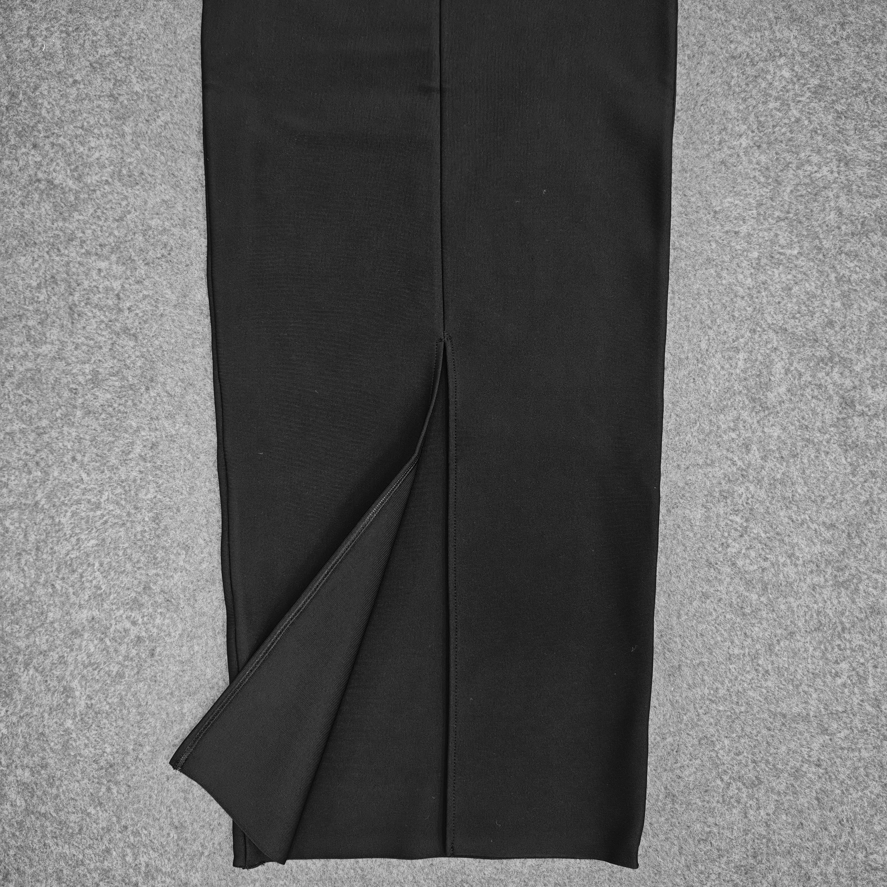 ชุดเดรสยาวสไตล์ฝรั่งเศสแบบเฮปเบิร์น ดีไซน์หรูหราเบาๆ ทรงเข้ารูป โชว์หลัง ผูกเชือกผูกเอว สำหรับผู้หญิง