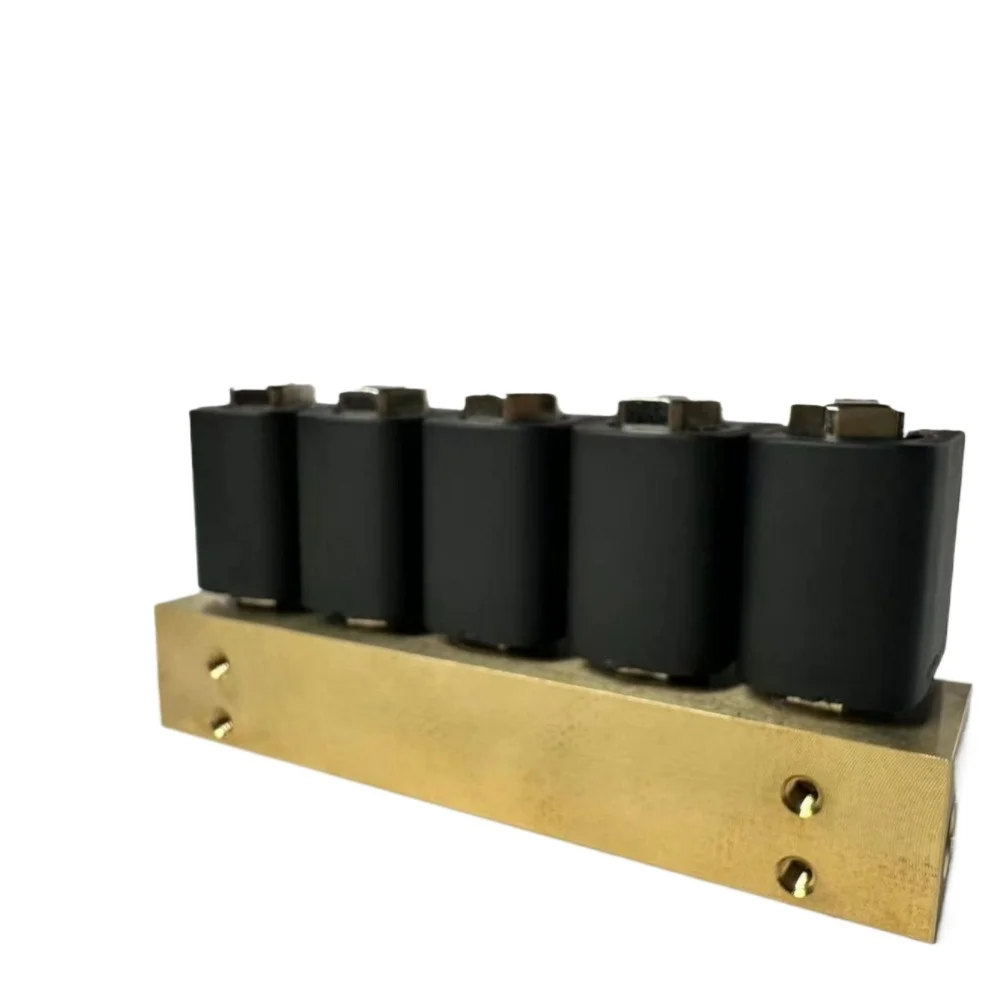 Two-position two-way brass solenoid valve group, miniature solenoid valve group pneumatic through type