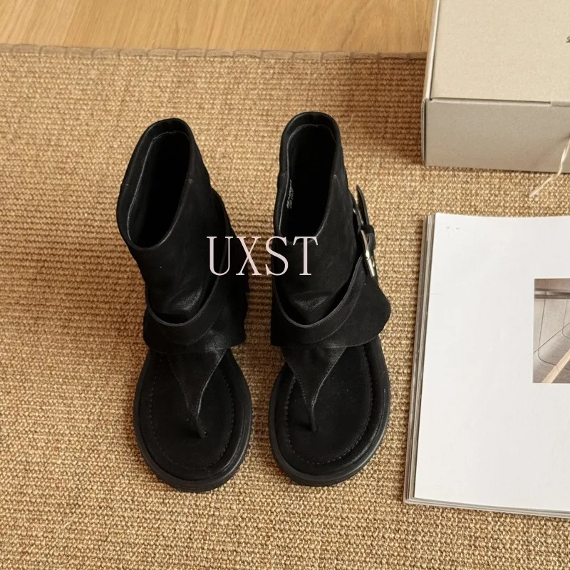 أحذية نسائية قصيرة أحذية الكاحل الارتفاع زيادة الأحذية النسائية الأحذية المسطحة، مشبك قصير على الصنادل الأحذية الأحذية النسائية الوجه يتخبط