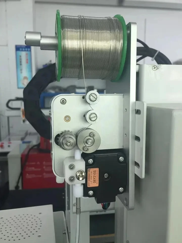 automatic pcb soldering machine mini selective wave soldering machine usb wire welding machine