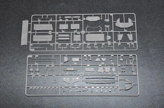 Trompetista 04550 Escala 1/350 HMS Daring Tipo 45 Destruidor Feito à Mão Navio Brinquedo Hobby Conjunto Militar Kit de Construção de Modelo de Plástico