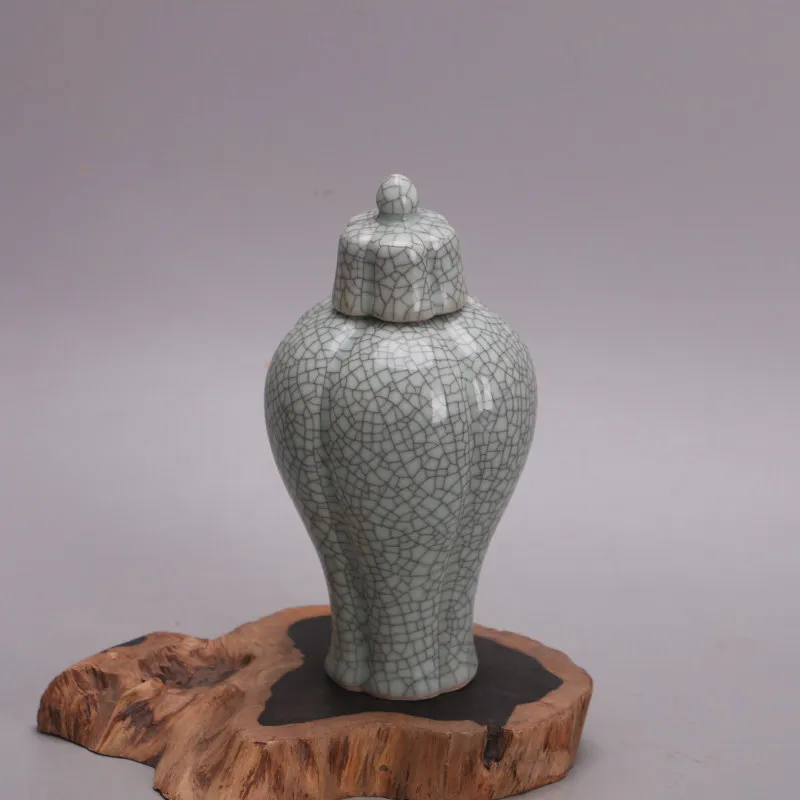 Song Dynasty Guan Ware Crackle Glaze Floral Ribbed Porcelain Lidded Meiping Vase Antique Reproduction Home Decor
