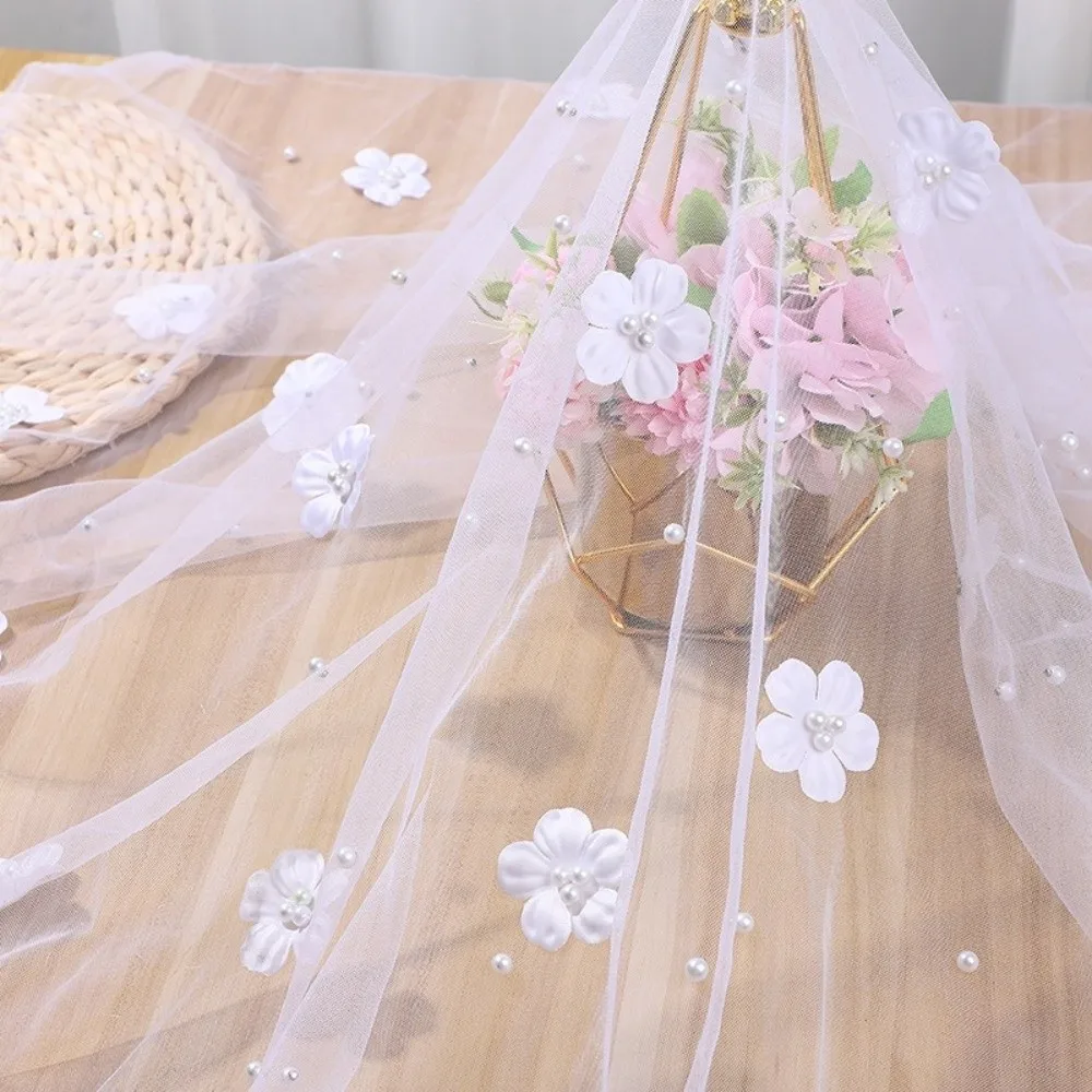 Elegant Flower Pearl Tablecloth Romantic Semi-Transparent Table Runner Pearl Embellishments Decorative Wedding Table Runner