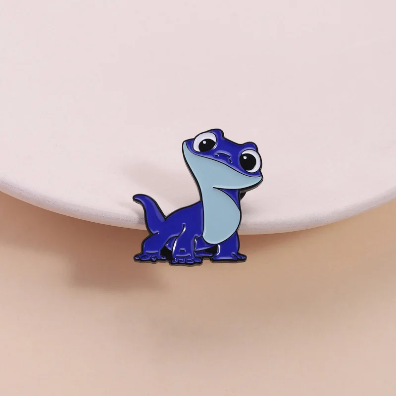 Pin de esmalte de lagarto de dibujos animados, broche de anime, pin de esmalte líquido, insignia para solapa, accesorios para mochila y ropa, joyería de moda