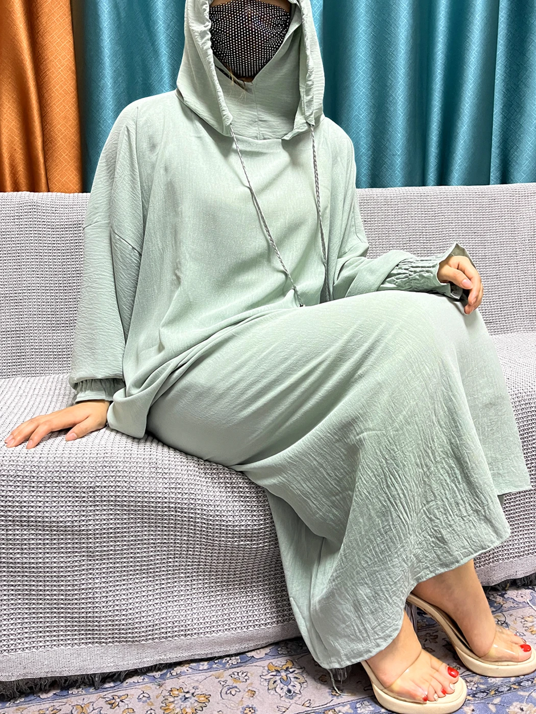 Abayas con capucha para mujer, vestido musulmán de manga larga, de algodón, de dos piezas, holgado, de Color sólido, africano, Dubai, Islam, 2024