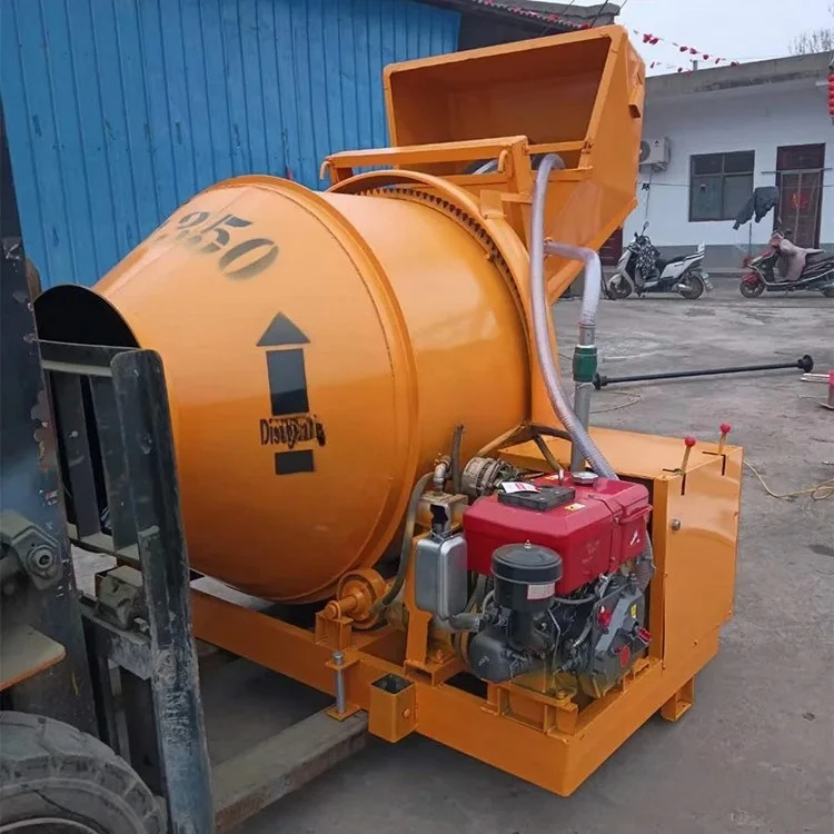 

Мобильный бетоносмеситель с реверсивным барабаном на 500 литров, бетономешалка на 500 литров с подъемником