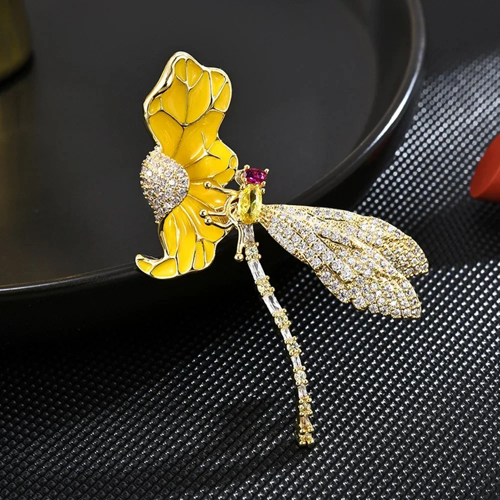 fashion Enamel Dragonfly Standing Branch Lotus Leaf Brooch Zircon Flower Women Brooch Pins Personality Jewelry Accessories gifts