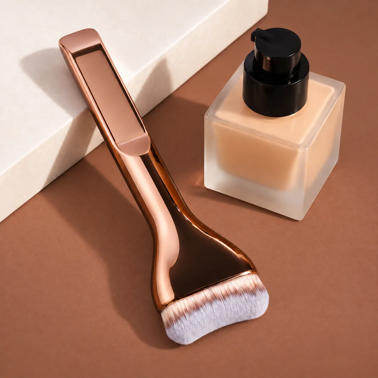 Professional Foundation Brush - Soft Nylon Bristles, Elegant Brown Handle, for BB Cream, Liquid Foundation, Powder