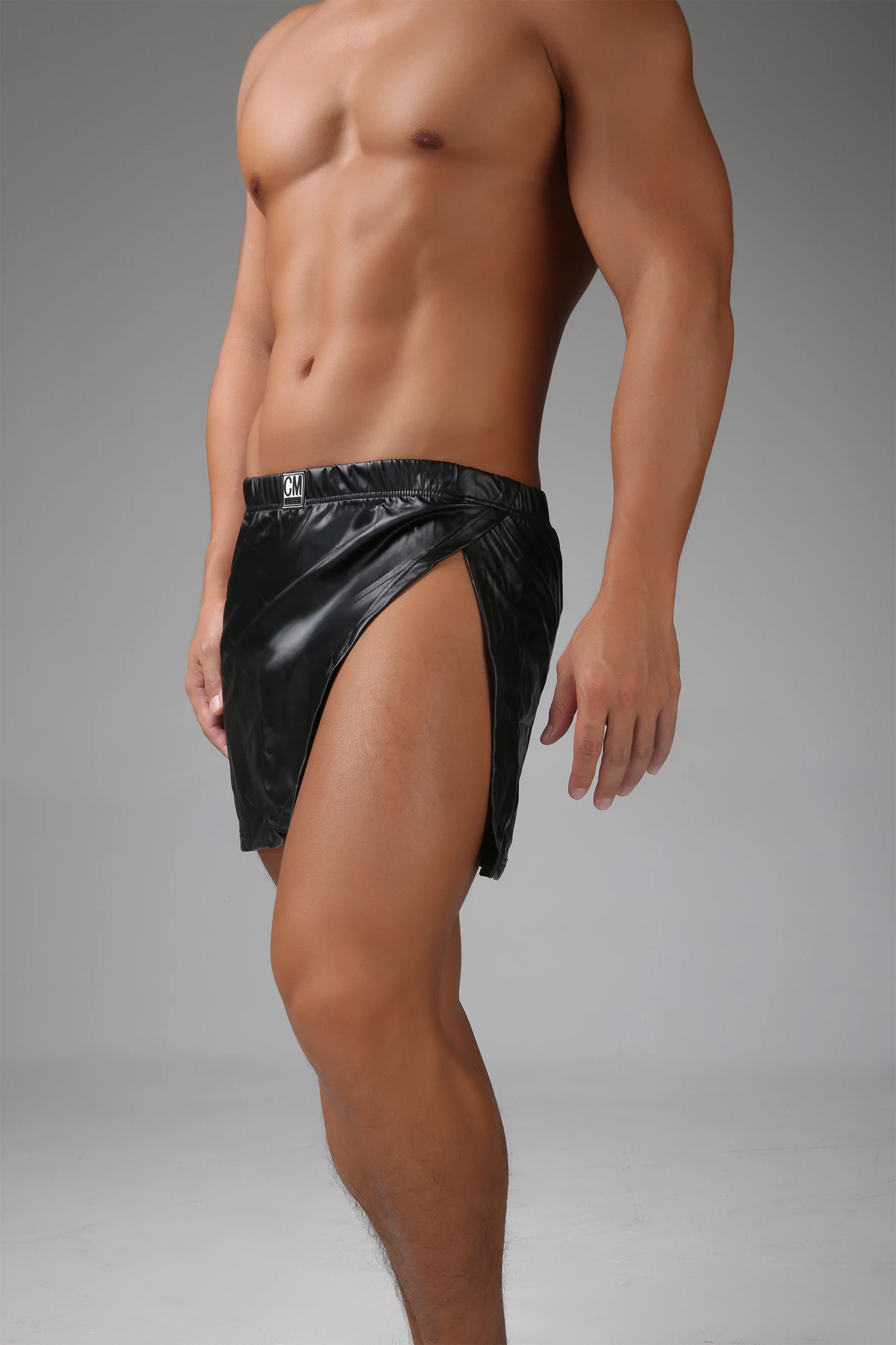 

Мужские эротические трусики, сексуальные шорты-боксеры из искусственной кожи, юбка, нижнее белье, трусы с открытой промежностью, боковой разрез