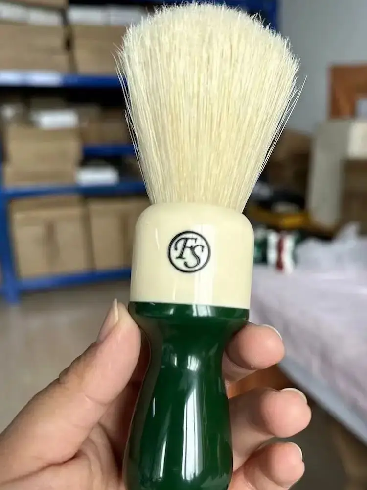 FS-26mm Natural Bristle Shaving Brush, Mixed Color Long Handle,Cleaning Shave Neck Barber,Best for Wet Shaving Life,Gift for Men