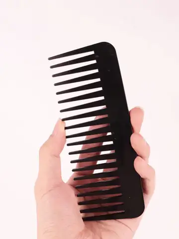 1 thick plastic heat-resistant, anti-static long toothed, wide toothed salon hairstyle comb Special for real hair wigs