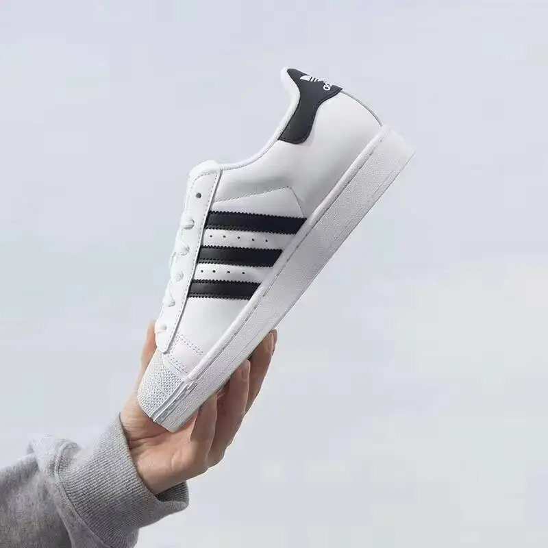 Adidas Originals Superstar Low Top Sneakers Classic Black White Shell Toe Casual Shoes IH8659