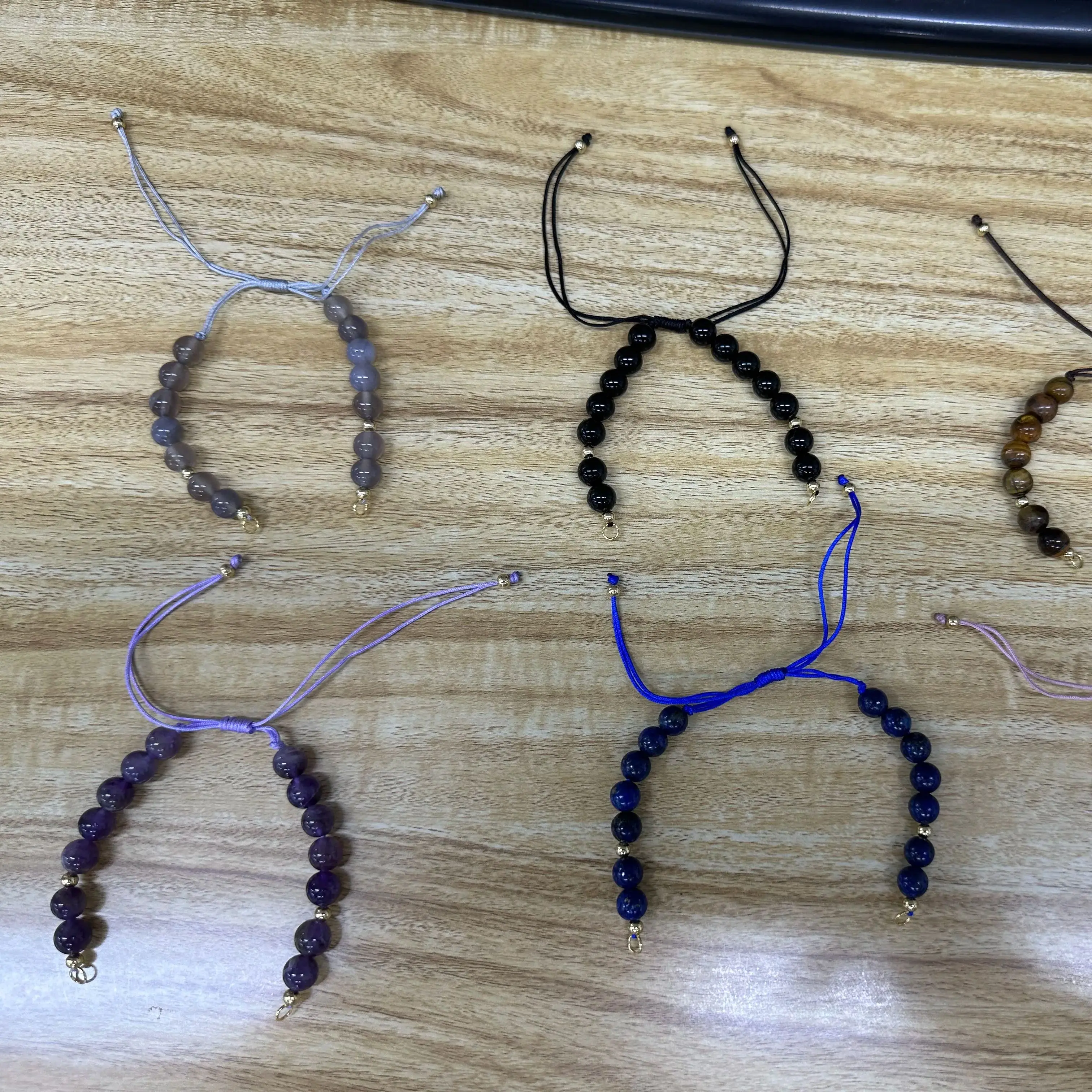 

Регулируемый браслет из натурального камня, 6 цветов, эластичный эластичный дизайн из бусин диаметром 8 мм, один размер подходит для всех ювелирных изделий унисекс