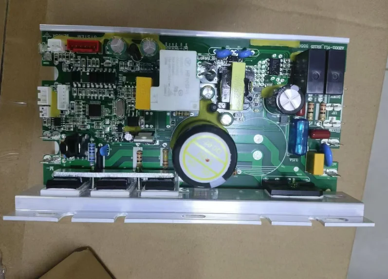 

Treadmill dc motor controller