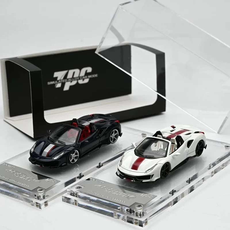 

Литая под давлением модель автомобиля TPC 1:64 Novetic 488 Pista Spyder