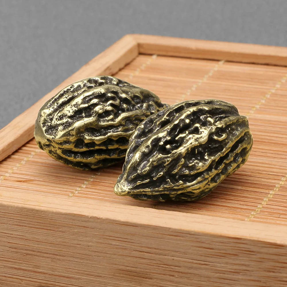 

Vintage Do Old Solid Copper Large Walnut Handle Piece Play Accessories for Senior Fitness Ball Wear Resistant Collectible Gift