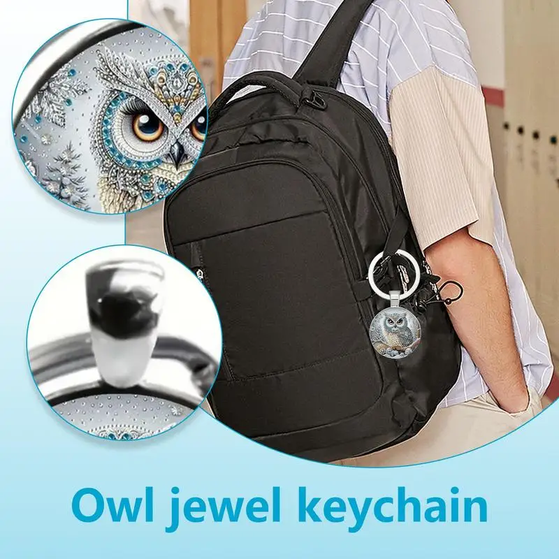 フクロウバックパックチャームフクロウキーホルダー財布チャームノベルティかわいい車のペンダントバッグキーリング彼女の妹の女の子の誕生日