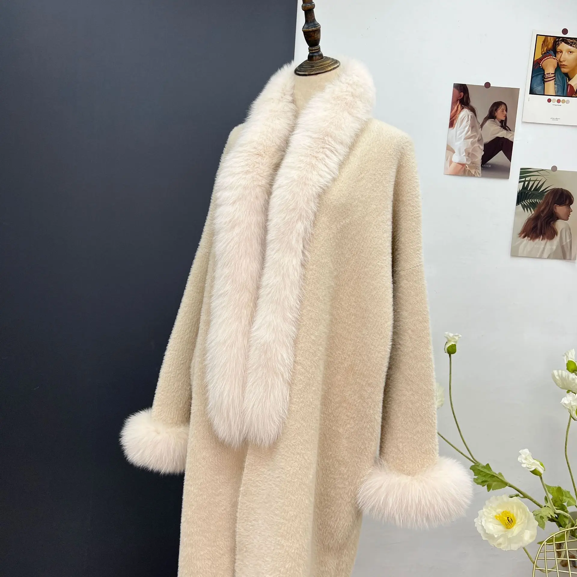 Wu Huang 2024 autumn and winter clothing real fur fur collar knitted shawl mink fur cardigan women's long silhouette fur