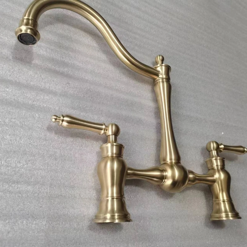 

Lead-free retro kitchen faucet All copper pulling faucet Brushed zirconium gold