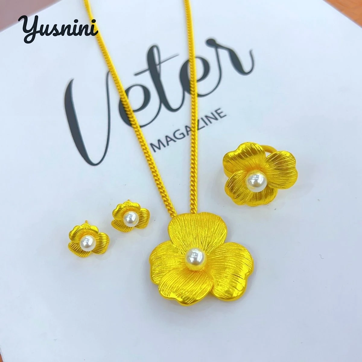 

Новое итальянское 24-каратное позолоченное ожерелье, серьги, кольца, комплект ювелирных изделий для свадебной вечеринки в качестве праздничного подарка для женщин YY10776