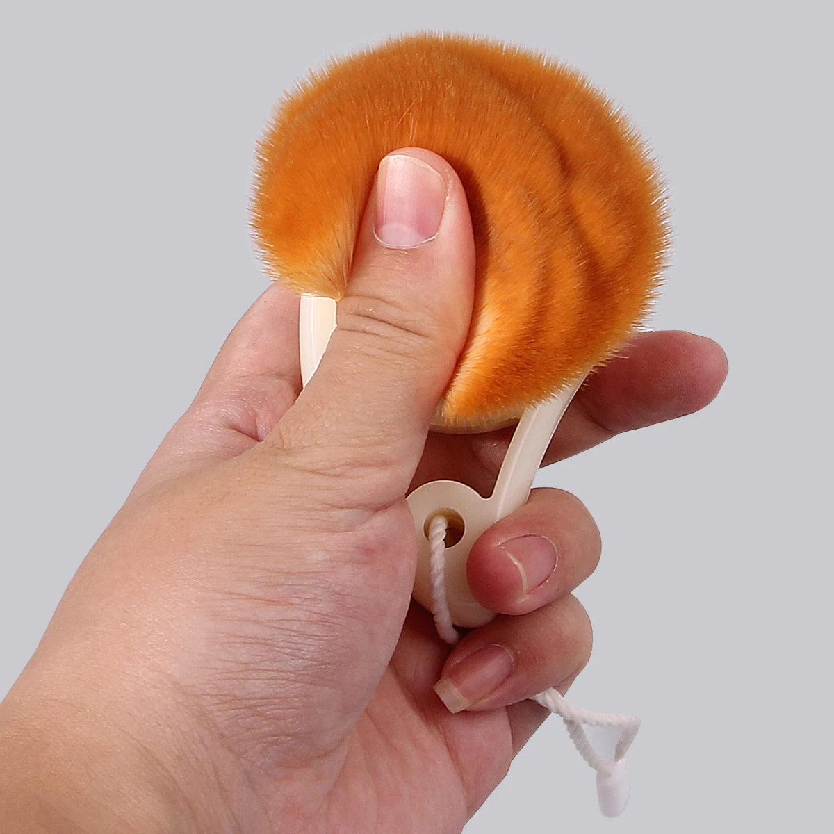 قطعة واحدة من فرشاة تنظيف الوجه الشفافة الناعمة على شكل قطة clw للتنظيف العميق لمسام الوجه، أداة تجميل محمولة