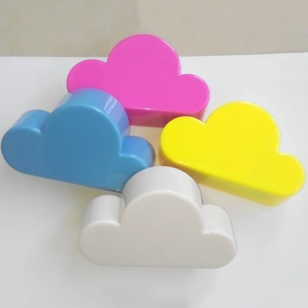 Creative Key Holder Home Storage Holder Hanger Cloud Shape Magnetic Magnet Keychain Holder Wall Decor Gift Magnetic Hooks