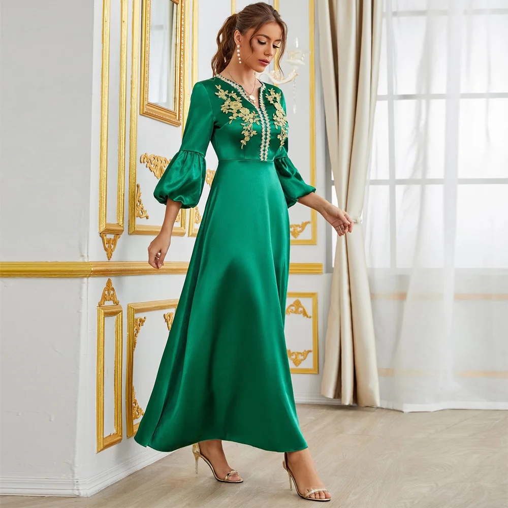 

Moroccan Appliques Party Gown Women Muslim Long Dress Dubai Turkey Middle East Arab Abaya Islamic Jalabiya Caftan Ramadan Eid