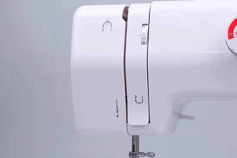 ماكينة خياطة الجيب الأوتوماتيكية الصغيرة المحمولة بغرزة واحدة تستخدم لأجزاء الشعر المستعار المنزلية ماكينة خياطة محمولة