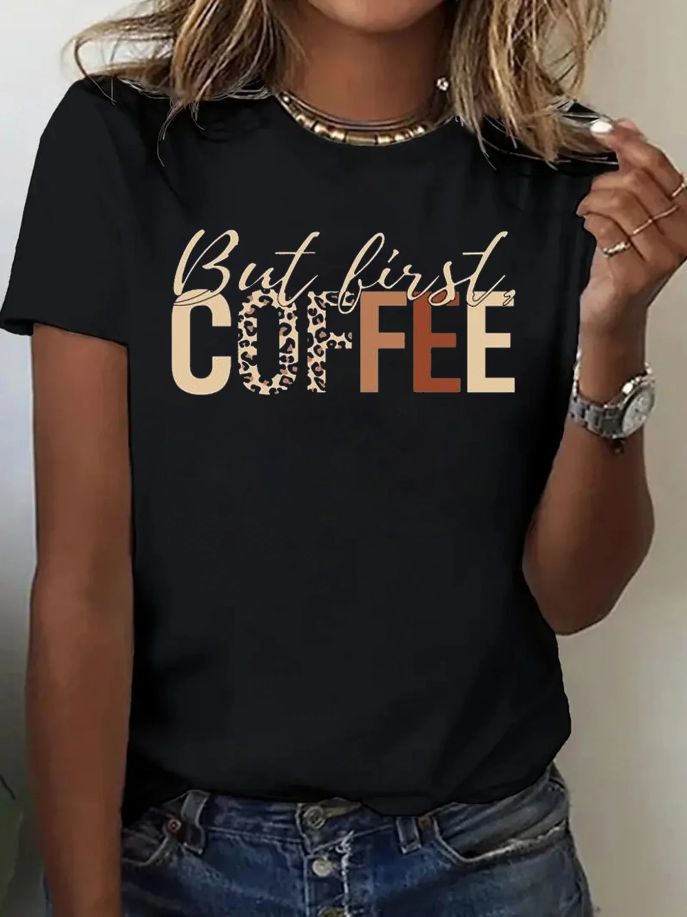 

Ladies' casual T-shirt round neck short sleeved lightweight suitable for outdoor activities and holiday gifts