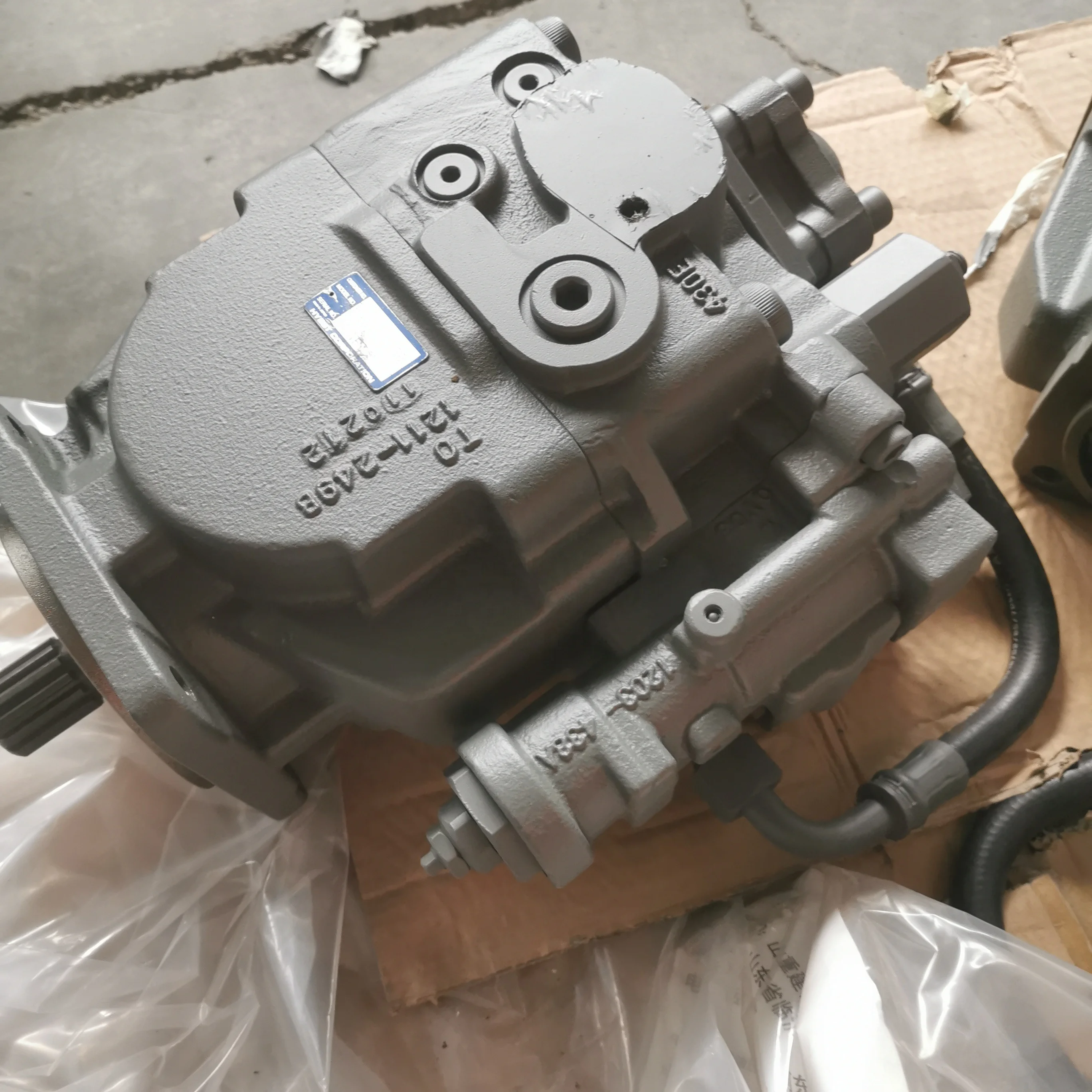 

Excavator Parts JS8080 Hydraulic Main Pump 20/925743 PVC80RS02 JS8080 Hydraulic Pump