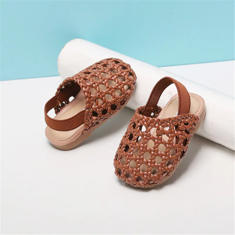 2023 New Summer Infant Shoes Hollow Out Braid First Walkers Soft Sole Fashion Baby Girls Sandals EU 15-25