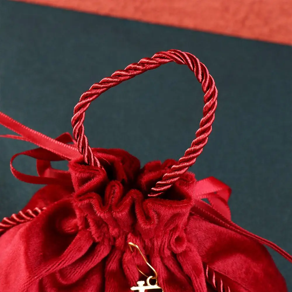 Velvet Drawstring Candy Bag Non-woven Fabrics With Drawstring and Tassels Flannel Gift Bag Wine Red Exquisite