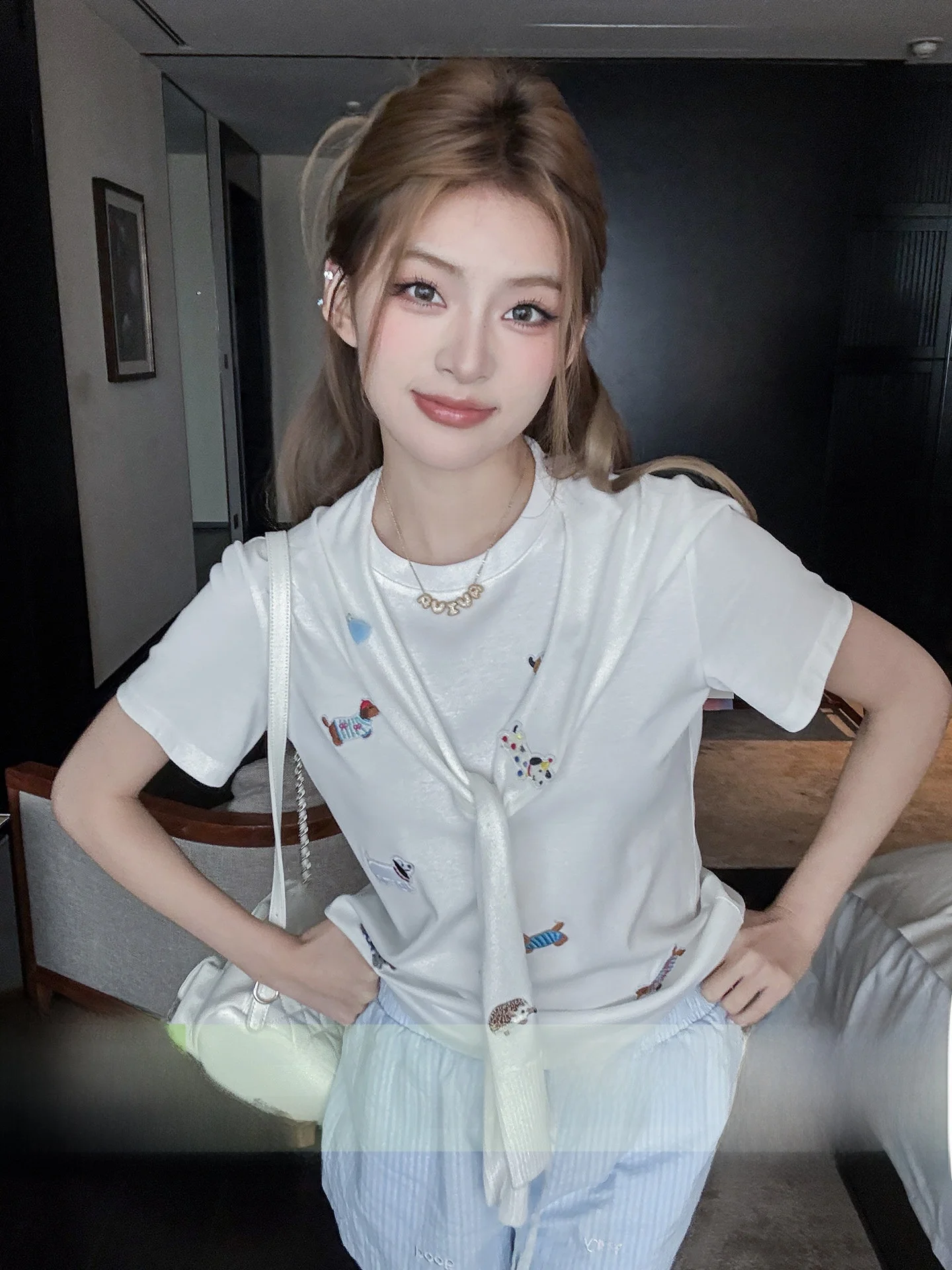

Cute Cartoon Dopaamine White T-Shirt Women's Summer Fashion Set Shoulder Shawl Short Sleeve round Neck Cotton Top for Younger...