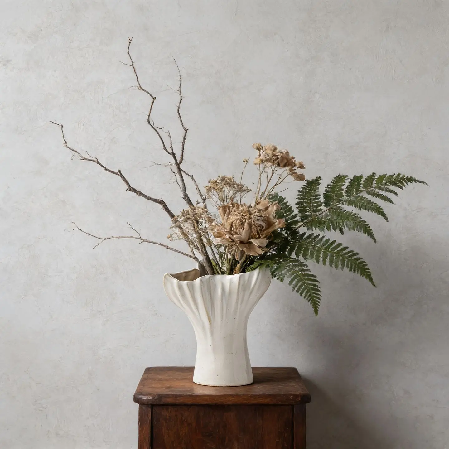 

HYS ceramic vase ornament flower ware geometric modeling porch home decoration pendulum American style vase