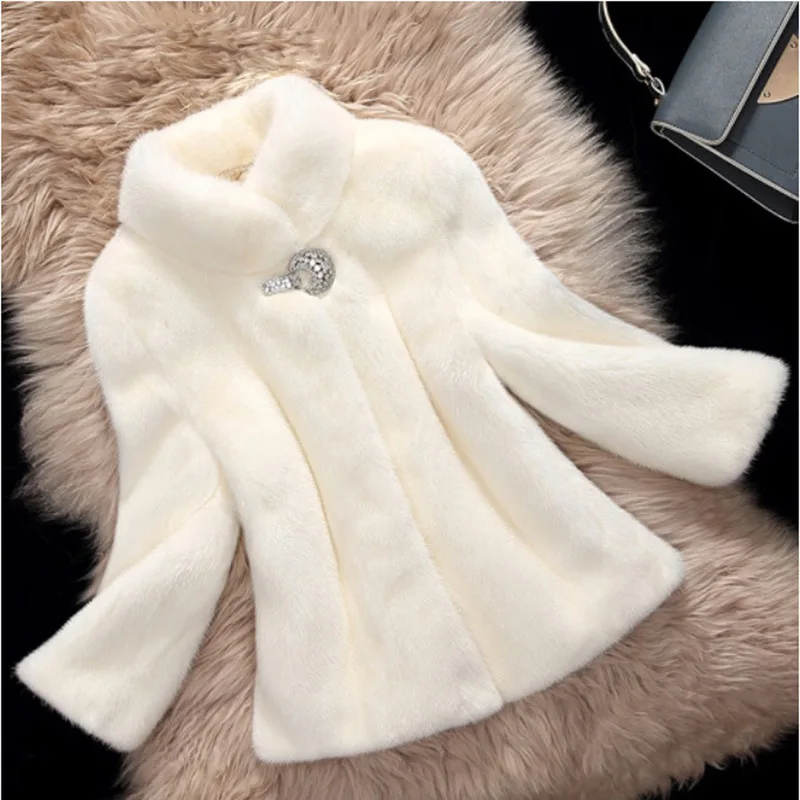 Autumn Winter Black White Fur Coat Women Lapel Faux Fur Coats Warm Button Short Top Design Fashion Jacket Long Sleeve Coat