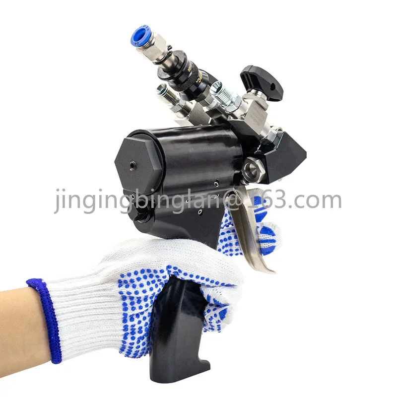 P2 PU Foam Spray Gun Polyurethane Air Purge Spray Gun Self Cleaning With Accessory Kit high pressure