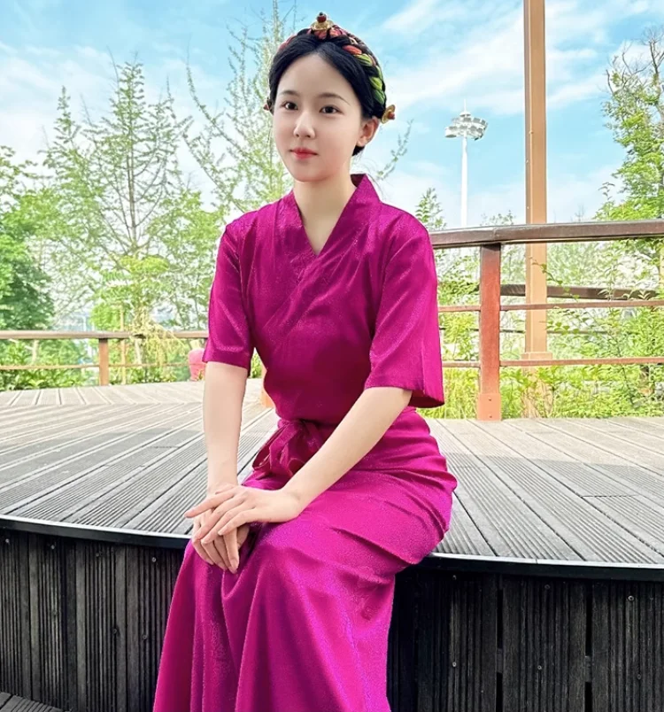 

Chinese Women's Coat Short Sleeved Xizang Clothing Guozhuang Skirt Summer Tibetan Gown Bola