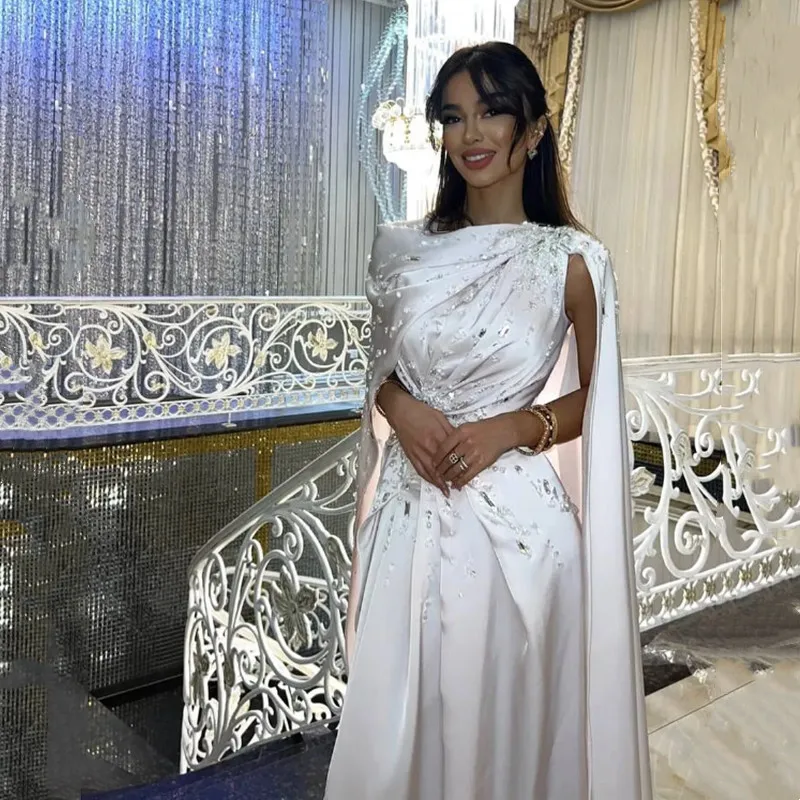 Alieshuo-vestido reto de baile de cetim, mangas, vestido de noite, beading elegante, colher de cristal, Arábia Saudita, requintado, branco, 2024