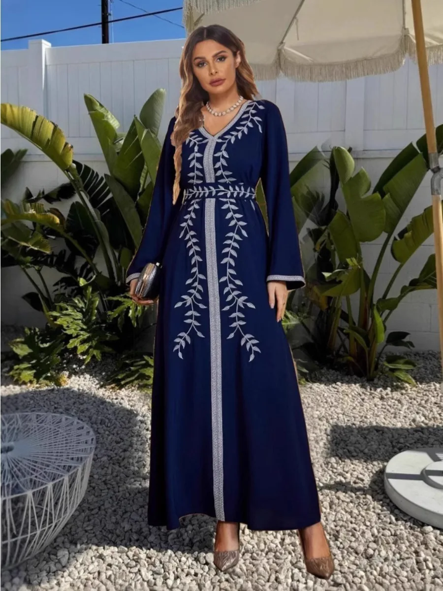 Eid Muslim Party Dress for Women Arab Abaya Jalabiya Embroidery Long Dresses Kaftan Vestidos Dubai Ramadan Morocco Sashes Robe