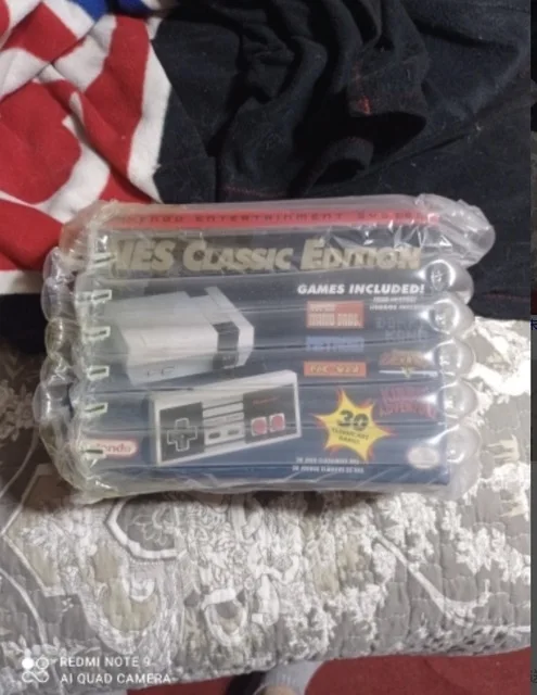 مخرج N-30 فائق الدقة لمشغل ألعاب الفيديو المحمول SNES Retro Classic يمكن حفظها ويمكن إضافة لعبة مدمجة 30 لعبة لوحة ألعاب
