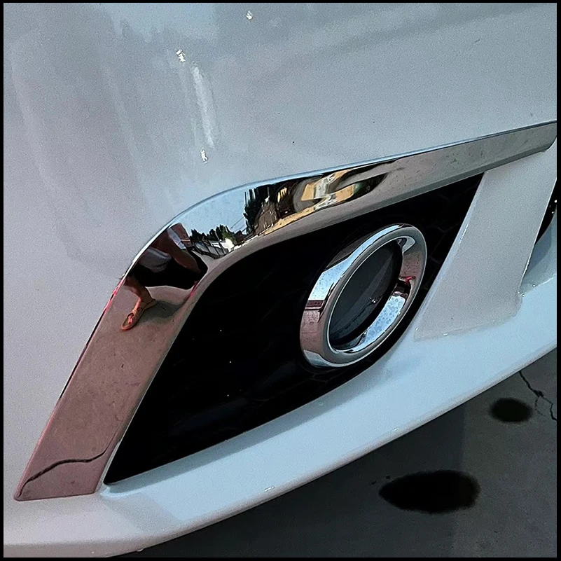 

For Nissan Sentra 2016-2019 Front Fog Light Eyelid Foglight Lamp Cover Trim Eyebrow Molding Decorate Car Accessories