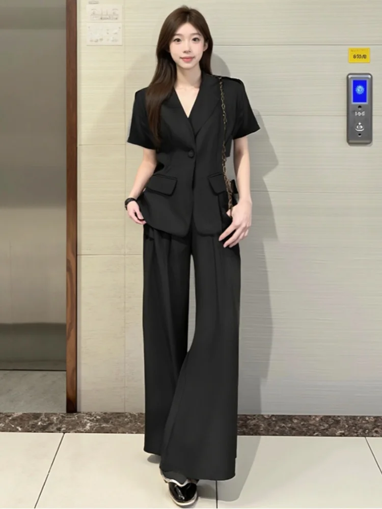 

High-End Fashion Style Minimalist Back Sexy Hollow Short Sleeved Jacket Two-Piece Set High Waist Wide Leg Pants 2 Piece Outfits
