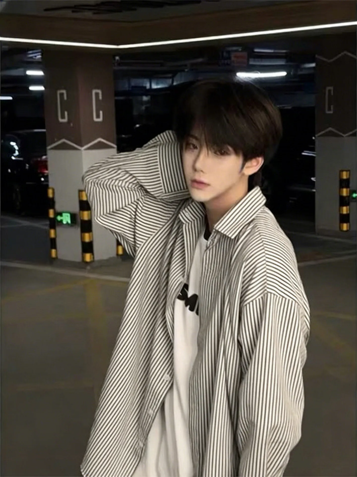 

Повседневная мужская рубашка в полоску с длинным рукавом, молодежный стиль, весна-осень, из полиэфирного волокна, не требует глажки, Cleanfit